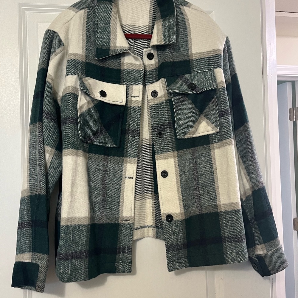 Plaid Button-Up Shacket in Green and Cream